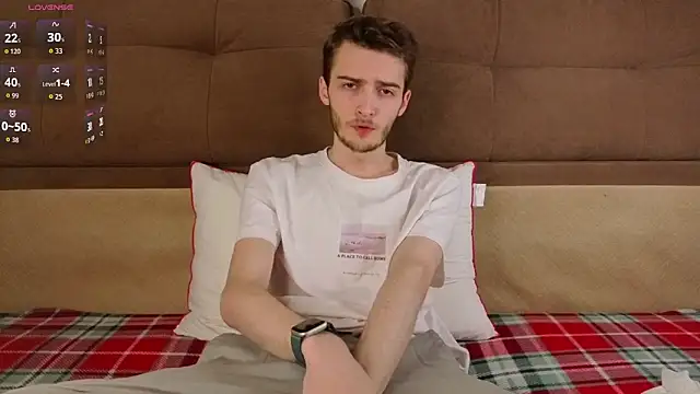 spider    man online show from February 15, 3:00 pm