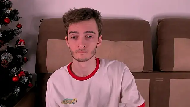 spider    man online show from December 17, 4:34 pm