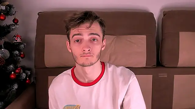 spider    man online show from December 18, 4:11 pm