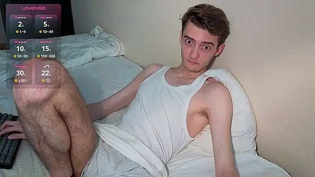 Snapshot of spider____man chatting on June 25, 2:44 pm spider man online show from June 25, 2:44 pm