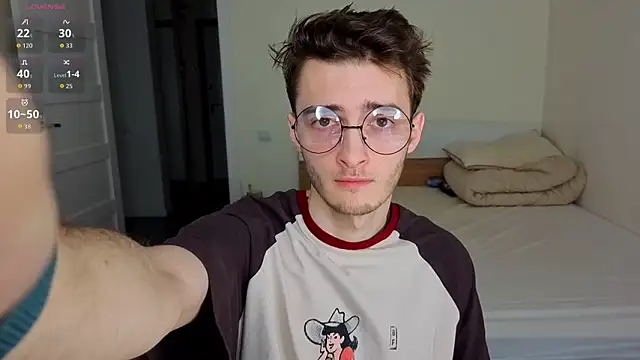 spider    man online show from April 12, 2:09 pm