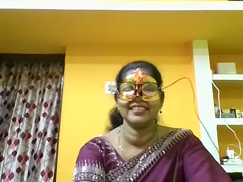Snapshot of kavya1 chatting on September 20, 6:24 pm kavya1 online show from September 20, 6:24 pm