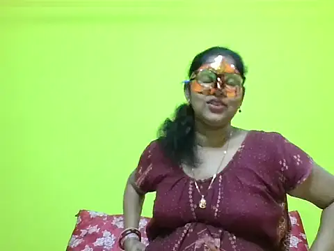 Snapshot of kavya1 chatting on September 8, 2:27 pm kavya1 online show from September 8, 2:27 pm