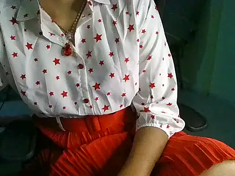 Snapshot of Roshani_hoty chatting on December 14, 4:45 pm Roshani hoty online show from December 14, 4:45 pm