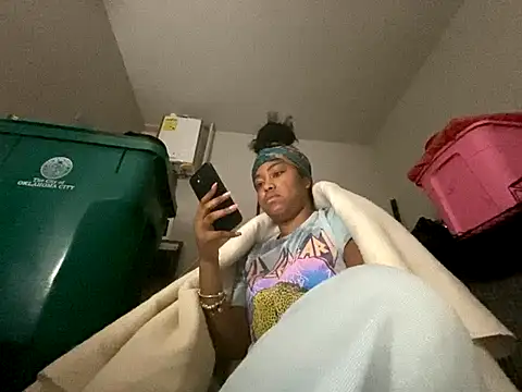 princesslivv online show from October 28, 8:19 pm