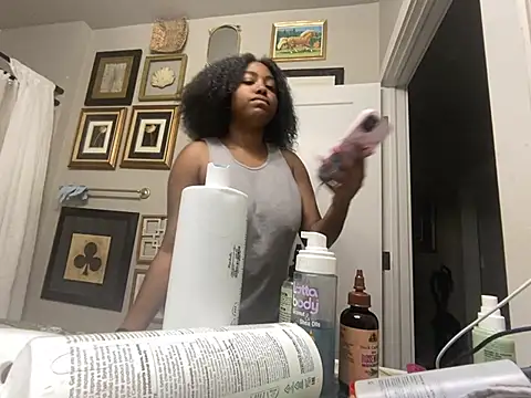 princesslivv online show from July 26, 1:01 am