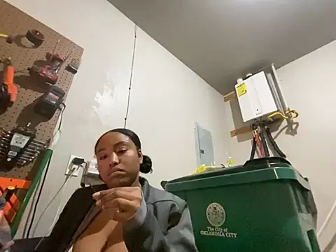 princesslivv online show from November 13, 2:04 am