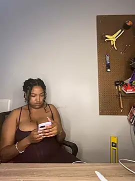 princesslivv online show from June 14, 9:05 pm