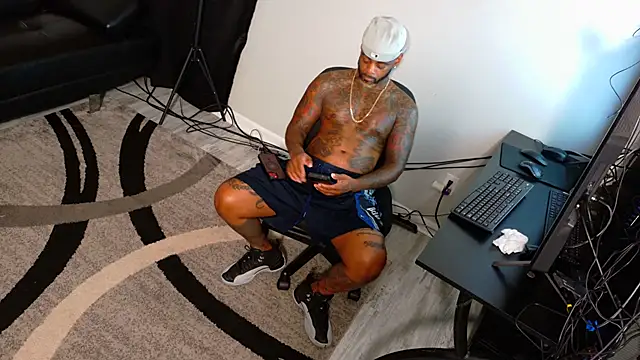 SLANGONDEMHOES online show from October 26, 12:38 pm