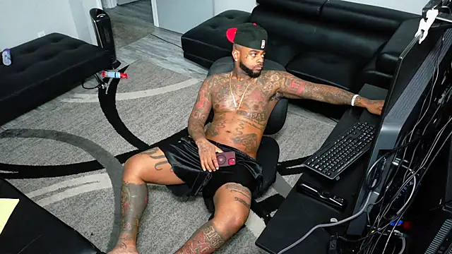 SLANGONDEMHOES online show from January 12, 10:58 pm