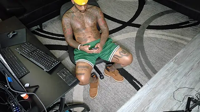 Snapshot of SLANGONDEMHOES chatting on September 21, 4:45 pm SLANGONDEMHOES online show from September 21, 4:45 pm