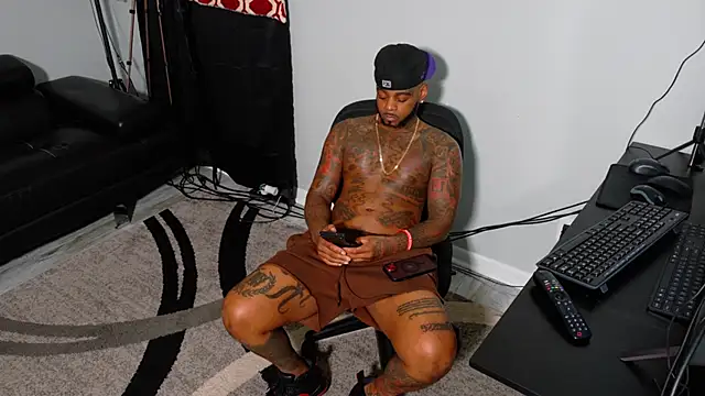 SLANGONDEMHOES online show from November 20, 5:46 pm