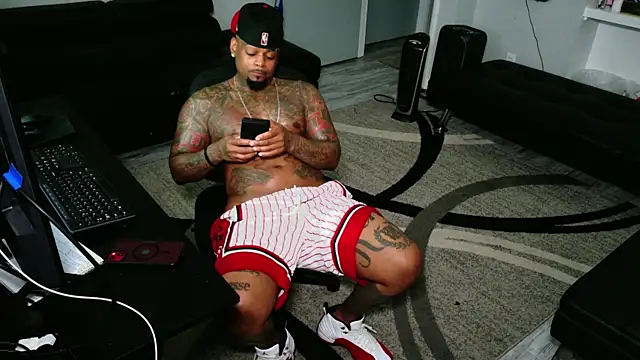 SLANGONDEMHOES online show from June 3, 2:33 pm