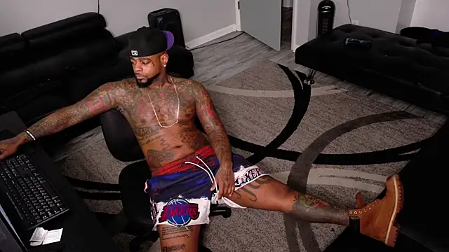 SLANGONDEMHOES online show from March 17, 9:07 pm