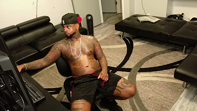 SLANGONDEMHOES online show from March 24, 6:13 am