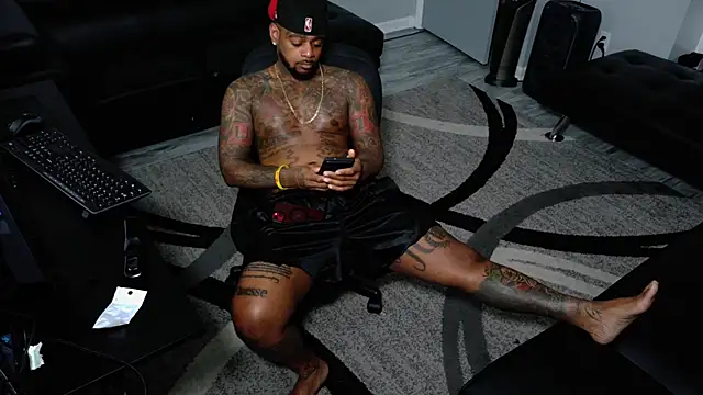 SLANGONDEMHOES online show from February 4, 1:28 pm