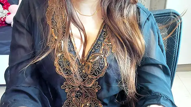 Shawtty Girl online show from November 19, 4:01 am