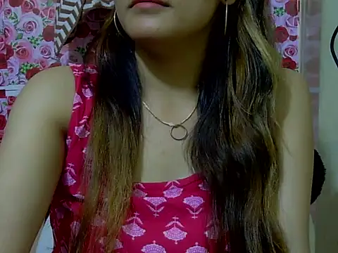 Snapshot of Amira90 chatting on September 16, 6:58 am Amira90 online show from September 16, 6:58 am