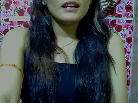 Snapshot of Amira90 chatting on September 24, 3:29 pm Amira90 online show from September 24, 3:29 pm