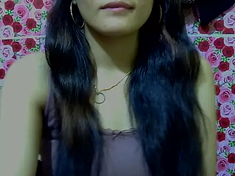 Snapshot of Amira90 chatting on September 19, 7:29 pm Amira90 online show from September 19, 7:29 pm