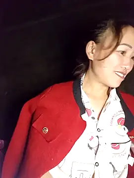 Snapshot of Fienjr chatting on November 10, 2:11 pm Fienjr online show from November 10, 2:11 pm