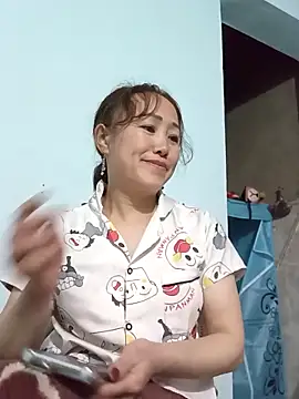 Fienjr online show from March 13, 2:00 pm