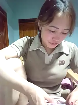 Fienjr online show from April 9, 1:39 pm