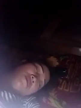 Snapshot of Fienjr chatting on November 16, 10:24 pm Fienjr online show from November 16, 10:24 pm