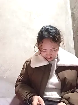 Fienjr online show from February 1, 2:37 pm