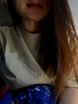 Hinne07 online show from November 27, 12:22 am