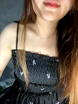 Hinne07 online show from October 13, 3:46 pm