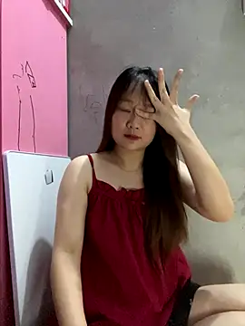 Hinne07 online show from September 14, 7:09 am