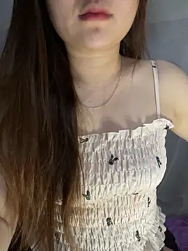 Hinne07 online show from September 17, 3:14 pm