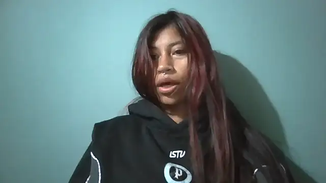 Snapshot of Pocahontas_tw chatting on November 3, 12:09 pm Pocahontas tw online show from November 3, 12:09 pm