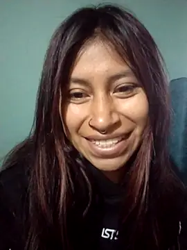 Snapshot of Pocahontas_tw chatting on October 3, 12:39 pm Pocahontas tw online show from October 3, 12:39 pm