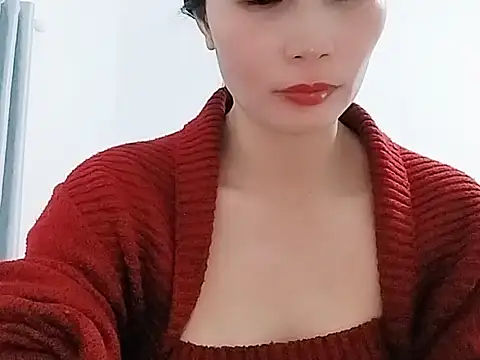 Siglemom sexy online show from January 12, 10:00 am