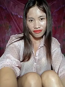 Snapshot of rubi_bae chatting on June 27, 11:05 am rubi bae online show from June 27, 11:05 am