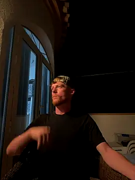 Snapshot of bailey_mcvicar chatting on September 24, 10:05 pm bailey mcvicar online show from September 24, 10:05 pm