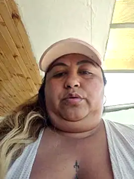 curvy diva  online show from February 5, 2:46 pm