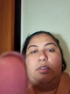 curvy diva  online show from March 29, 11:23 am