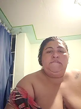 curvy diva  online show from December 21, 11:38 pm