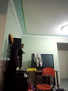 curvy diva  online show from March 1, 11:38 pm