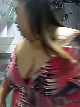 curvy diva  online show from December 17, 10:42 am