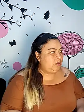 curvy diva  online show from January 18, 10:07 am