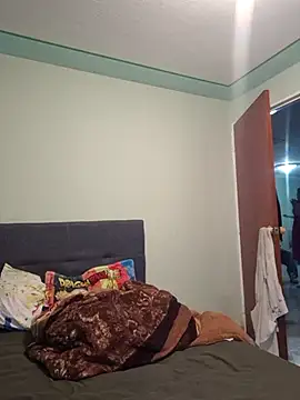 curvy diva  online show from February 22, 1:19 am