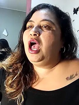 curvy diva  online show from January 6, 9:02 am