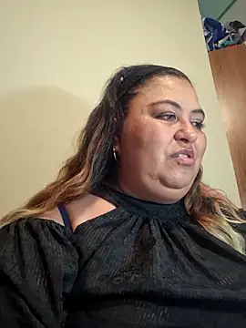 curvy diva  online show from February 11, 1:49 am