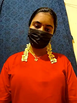 mini-queen online show from March 25, 7:08 am