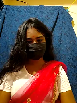 Snapshot of mini-queen chatting on November 23, 8:46 am mini-queen online show from November 23, 8:46 am