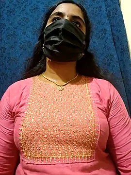 mini-queen online show from March 19, 6:46 am